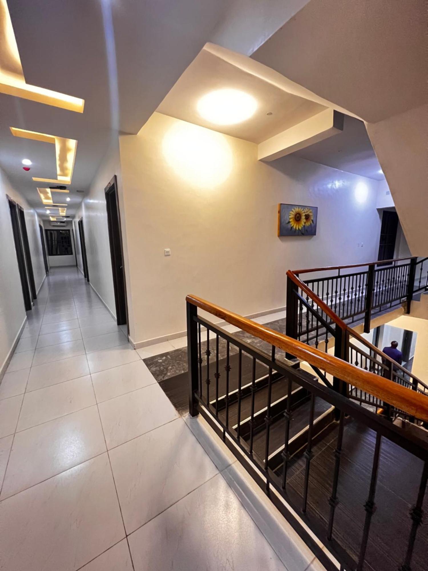 De Rigg Place Embassy 拉各斯 外观 照片